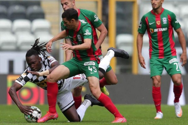 El Boavista de Alberth Elis pierde un duelo directo por el no descenso y se complica