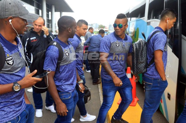 Tauro FC arriba a Tegucigalpa para enfrentar al Motagua