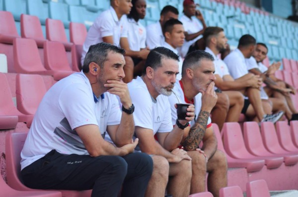 Jugadores del Vida siguen en huelga y cumplen su tercer día sin entrenar