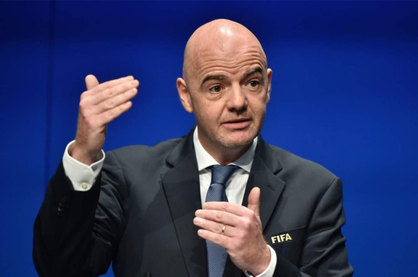 Infantino persiste con su idea de ampliar el Mundial de Clubes para 'estimular la competición'