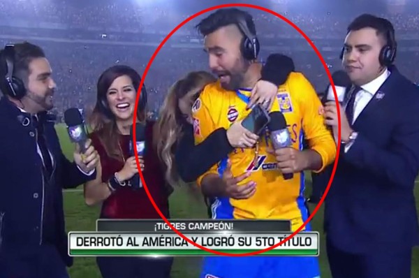 VIDEO: En plena entrevista, esposa de jugador de Tigres se vuelve 'loca' por el título