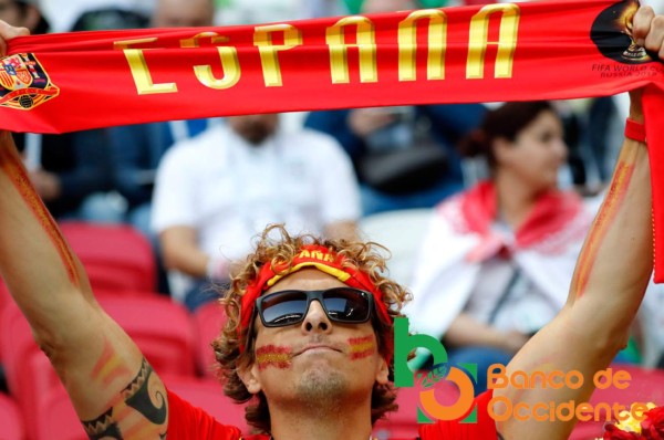 EL COLOR: El costoso regalo de CR7 a Georgina y la alegría de los uruguayos en Rusia