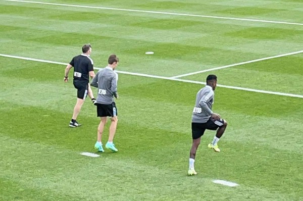 Romell Quioto acelera su recuperación y ya está haciendo trabajos en cancha para su regreso