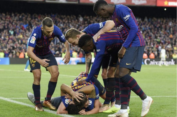 Barcelona humilla al Real Madrid con una 'manita' en el Camp Nou