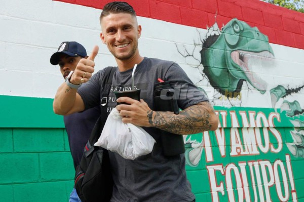 Esteban Espíndola a Olimpia y Motagua: 'Ellos son los grandes favoritos'