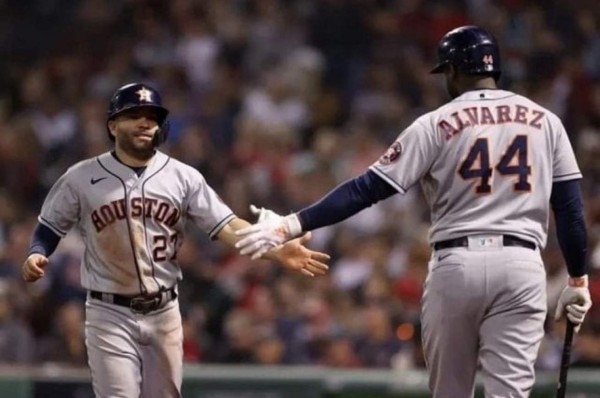 Astros toman ventaja en Campeonato de la Americana con triunfo de 9x1 sobre Boston
