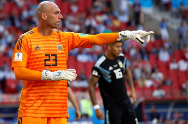 Willy Caballero reconoce estar viviendo 'momentos muy duros' tras su error