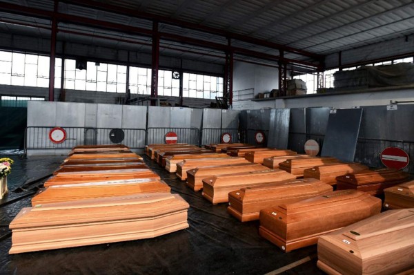 Cerca de 1000 muertos en 24 horas en Italia y se espera con angustia que llegue el pico