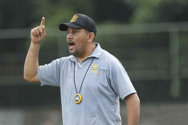 Erick Gallegos: 'No me han dicho nada si seguimos con el equipo'