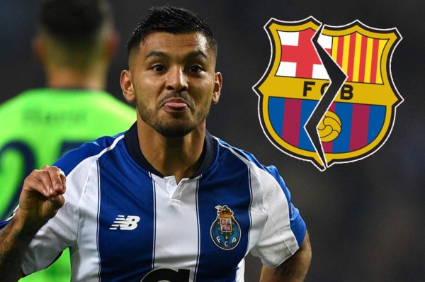 Agente del 'Tecatito' Corona confiesa por qué el mexicano rechazó al Barcelona