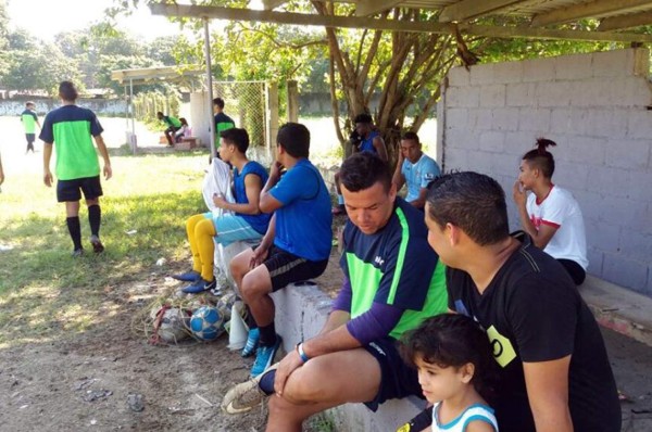 Insólito: El Atlético Limeño pierde puntos por no tener su uniforme