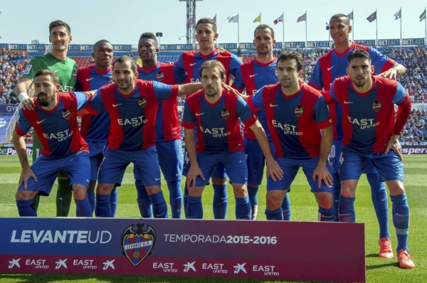 ¡INCREÍBLE! Históricos equipos campeones que ahora juegan en divisiones inferiores