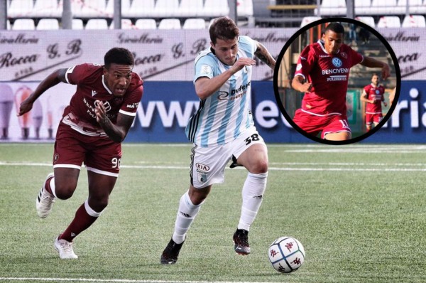 Rigoberto Rivas volvió a una convocatoria de la Reggina, pero fue suplente en empate de visita