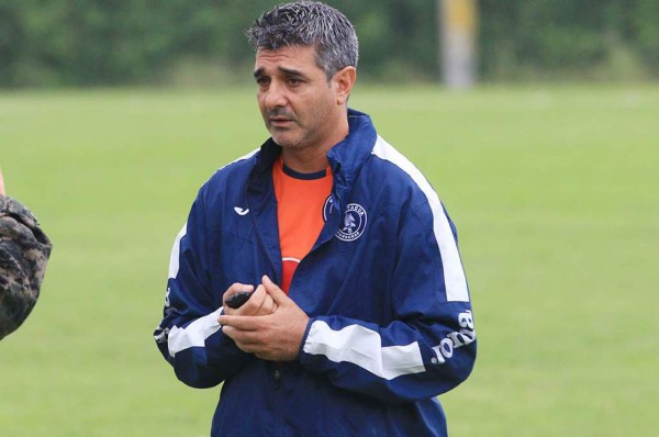 ¡Honduras busca técnico! Los nombres que suenan en órbita para sustituir a Fabián Coito