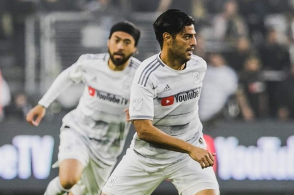 Carlos Vela marca y se lesiona en el último partido de pretemporada