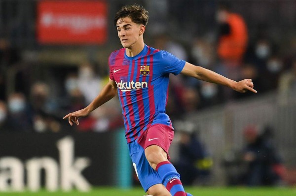 ¿Bomba? La cláusula que el Barcelona le impuso a su canterano Gavi y el Chelsea está dispuesto a pagarla