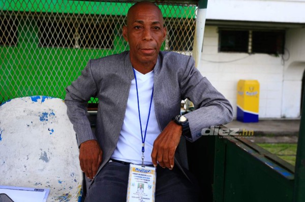 El técnico Guillermo 'Memo' Bernárdez es separado del Platense