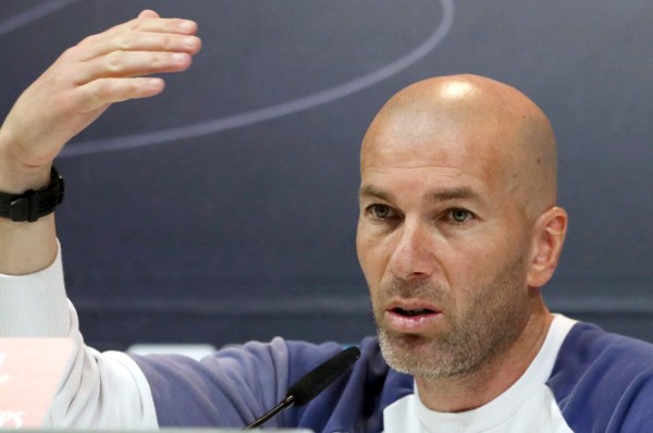 Zidane reconoce que el Real Madrid estuvo a punto de firmar a Mbappé