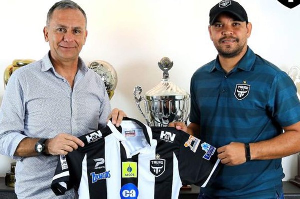 Tauro FC cambia de técnico antes de enfrentar al Motagua en Liga Concacaf