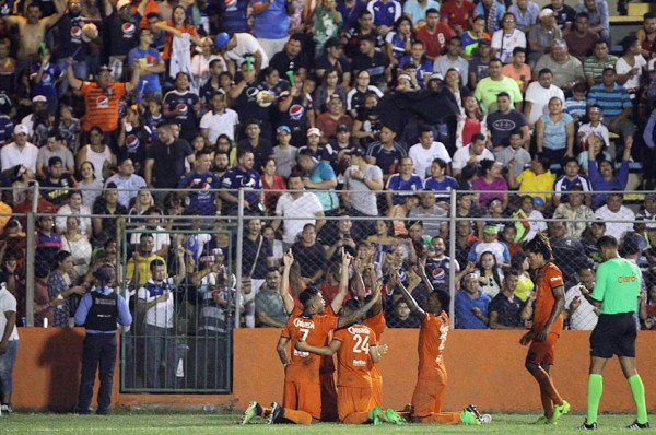 El Honduras Progreso con los bolsillos llenos ya que hizo una millonaria taquilla