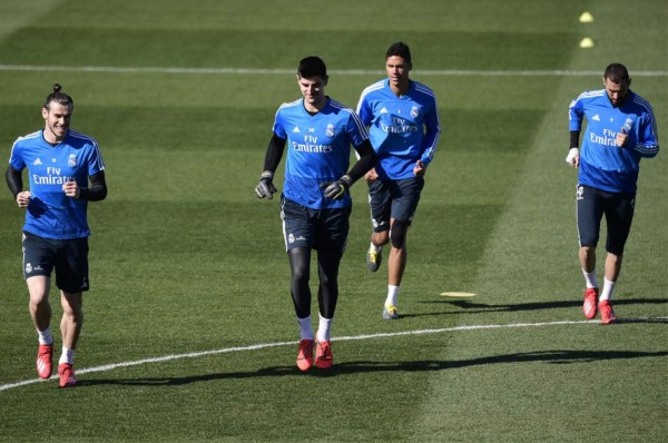 Real Madrid anuncia a sus convocados para el clásico ante el Barcelona con Isco en la lista
