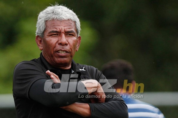 Héctor Castellón y varios futbolistas habilitados para enfrentar a Olimpia