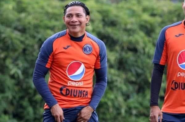 ¿Y la Totaneta? Los crueles memes que hacen pedazos a Motagua tras quedar fuera de Concacaf ante Olimpia