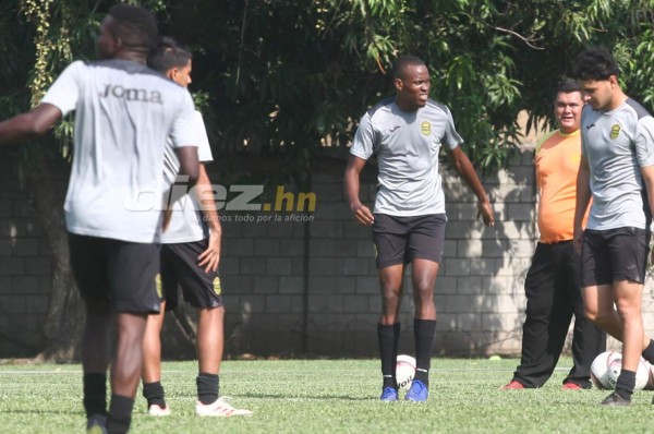 ¡Hasta cinco variantes! El 11 que perfila Real España para el torneo Apertura de Honduras