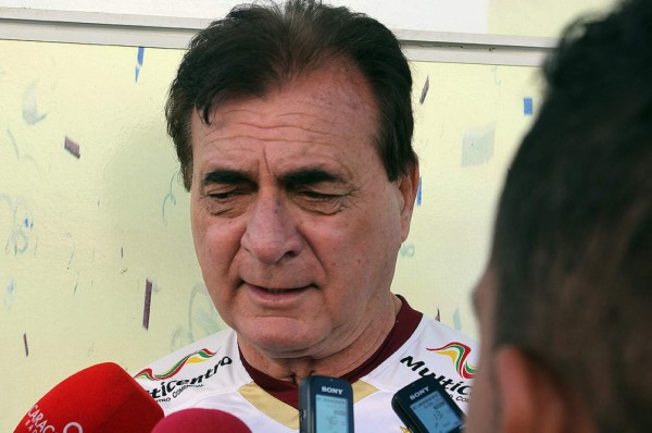 Técnico del Tolima revela razones por las que Eddie Hernández no ha jugado