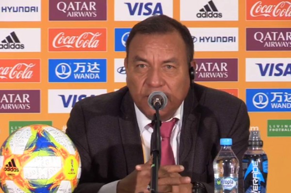 La soberbia respuesta de Carlos Tábora: 'La única explicación que puedo dar es para la Federación de Honduras'