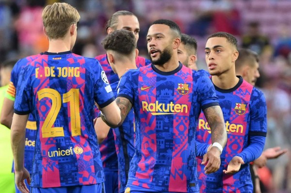 Sorpresa tras el despido de Koeman: ''El Barcelona ganará la Liga, la Copa y la Champions este año''