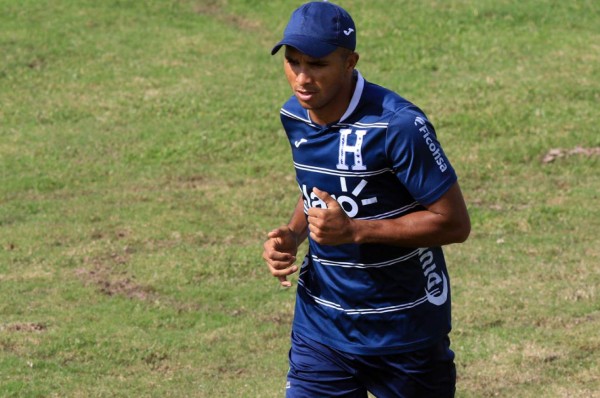 Donis Escober sobre su lesión: 'Estaré bien para el juego con Australia'