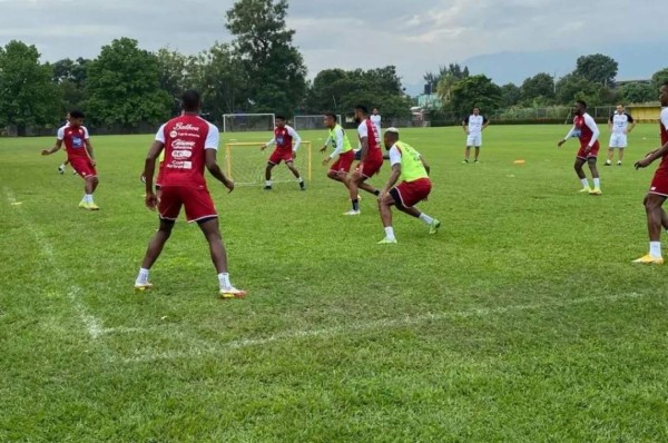 Gran gesto del Real España: La selección de Panamá entrenó en la sede de La Máquina