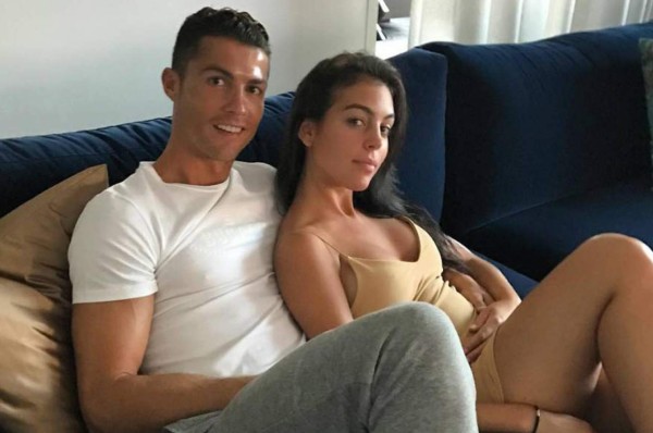 ¡Revelan el nombre que le pondrán Cristiano y Georgina a su hija!