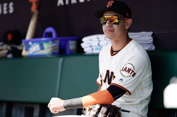 Gerente de los Giants, maravillado con Mauricio Dubón que se estrenó como jardinero central