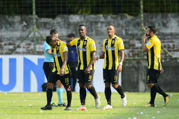 Real España entrega limpio el camerino visitante del Yankel Rosenthal