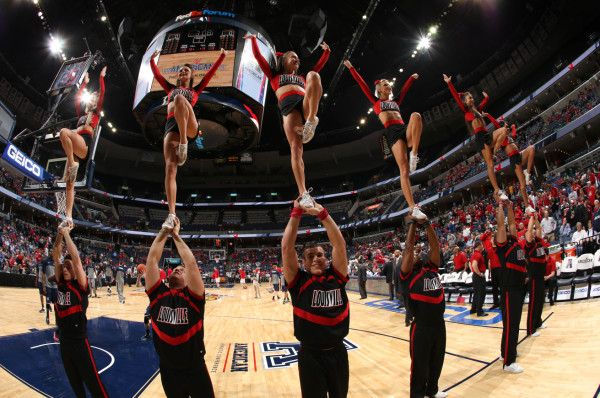 Sexys, Sensulaes, Hermosas!! Así son las porristas de la NBA