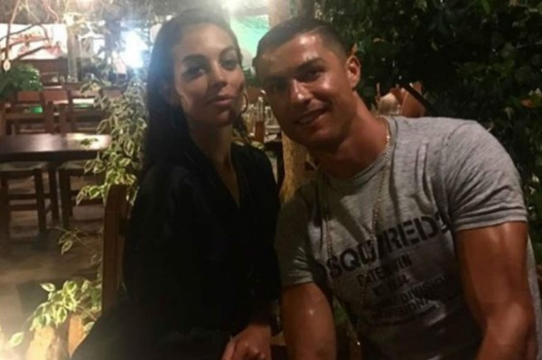 Georgina Rodríguez declara su amor a Cristiano Ronaldo con foto familiar