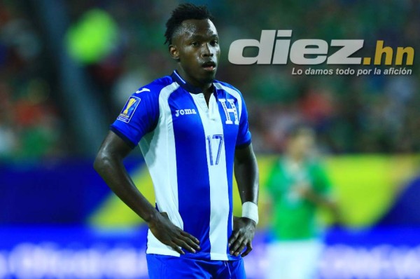 Alberth Elis: 'Con línea de cuatro jugamos mejor”