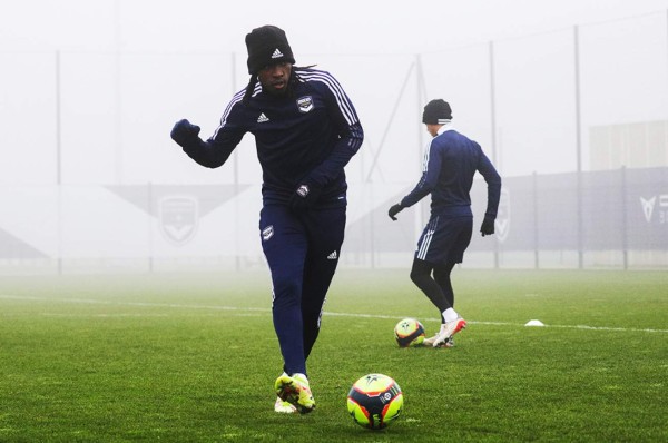 Alberth Elis se olvida del trago amargo vivido con la Selección de Honduras y se enfoca en la titularidad con el Girondins