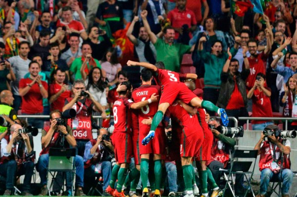 ¡Portugal y Francia clasifican a Rusia-2018; Holanda eliminado!