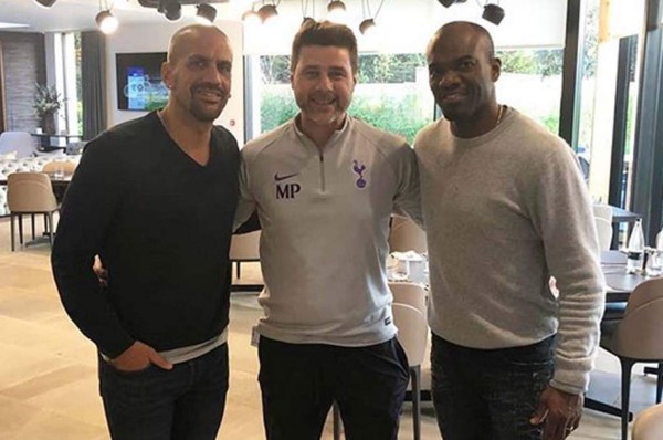 David Suazo y su gran compañía previo al Tottenham-Manchester City en Champions