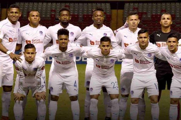 ¿Cómo calificas la eliminación de Olimpia de la Liga de Campeones?
