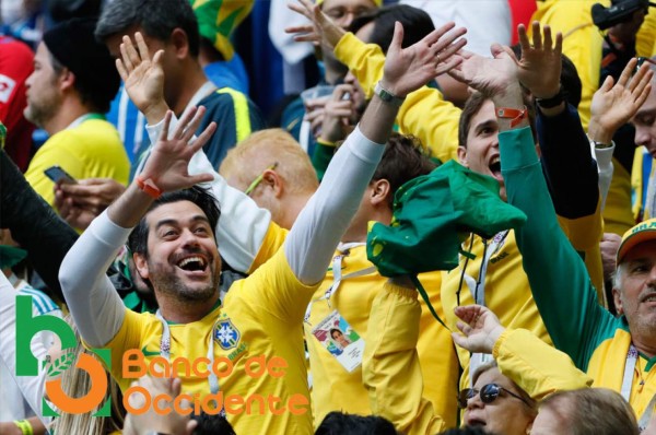 Ambientazo en la previa del partido Brasil vs Costa Rica