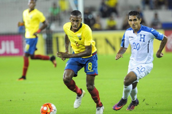 El 11 titular que la afición de Honduras le pide a Jorge Luis Pinto