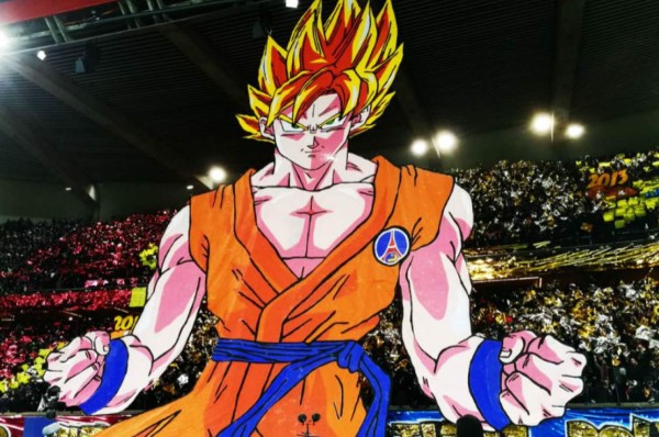 ¡Jamás visto! El impresionante mosaico de la hinchada del PSG en el clásico ante Marsella