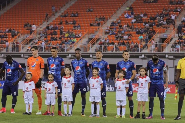 Los azules del Motagua creen en la hazaña en México