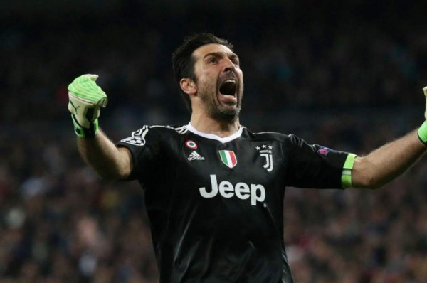 ¡BOMBAZO! Carlos Tévez quiere llevar a Buffon a Boca Juniors