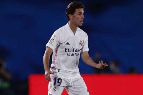 Real Madrid se queda sin laterales: Odriozola se lesiona y este es el tiempo que será baja