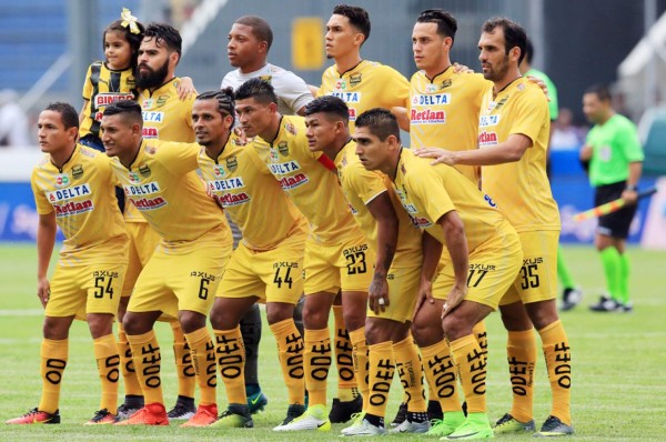 Barrida en Real España: 'Son jugadores que estuvieron calentando banca”